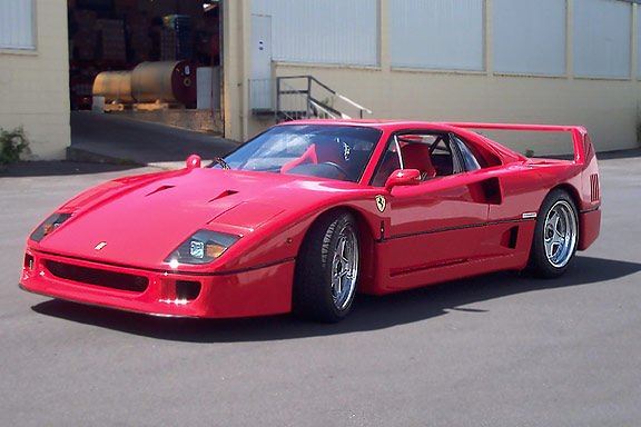 1990 Ferrari F40 #85034 | Exterior View 9