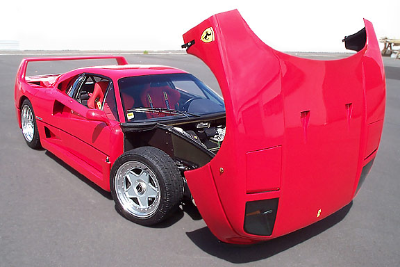 1990 Ferrari F40 #85034 | Exterior View 13