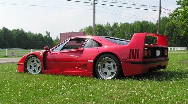 1992 Ferrari F40 #91850 | Exterior View 9