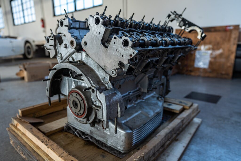 1972 Ferrari 4.4 liter 365 GTC/4 engine tipo F101 AC 000 | Exterior View 4