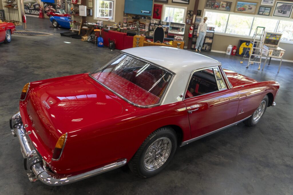1960 Ferrari 250 PF Coupe #1153GT | Exterior View 31
