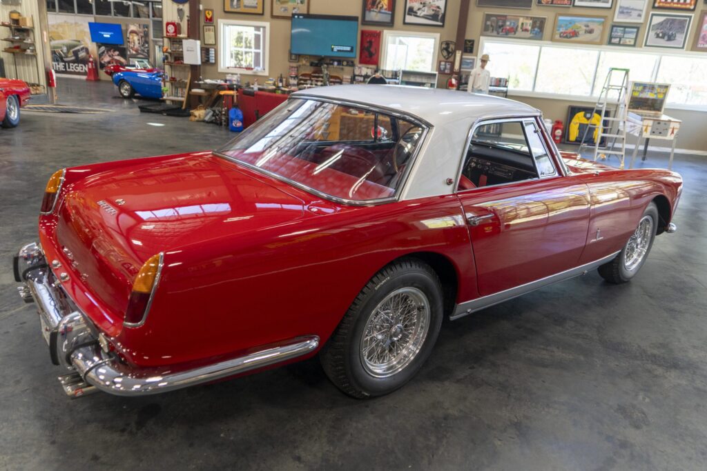 1960 Ferrari 250 PF Coupe #1153GT | Exterior View 32