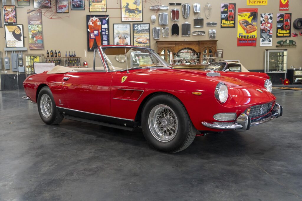 1967 Ferrari 330GT 2+2 Convertible | Exterior View 8