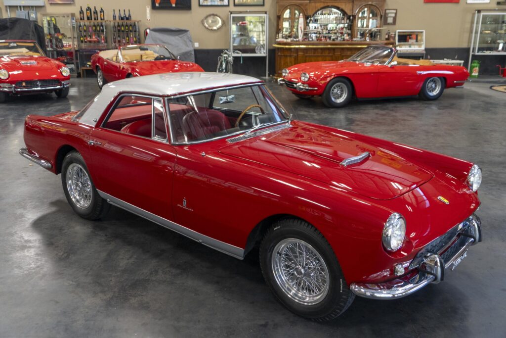 1960 Ferrari 250 PF Coupe #1153GT | Exterior View 39