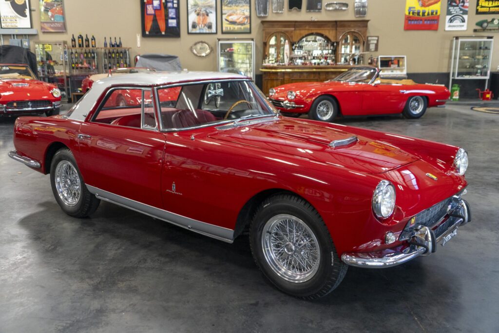 1960 Ferrari 250 PF Coupe #1153GT | Exterior View 40