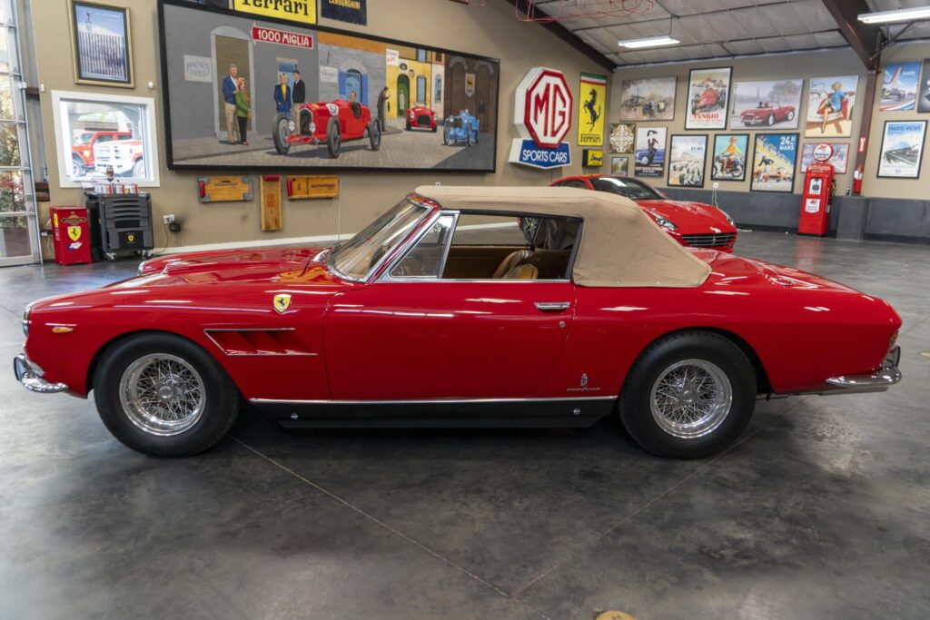 1967 Ferrari 330GT 2+2 Convertible | Exterior View 29