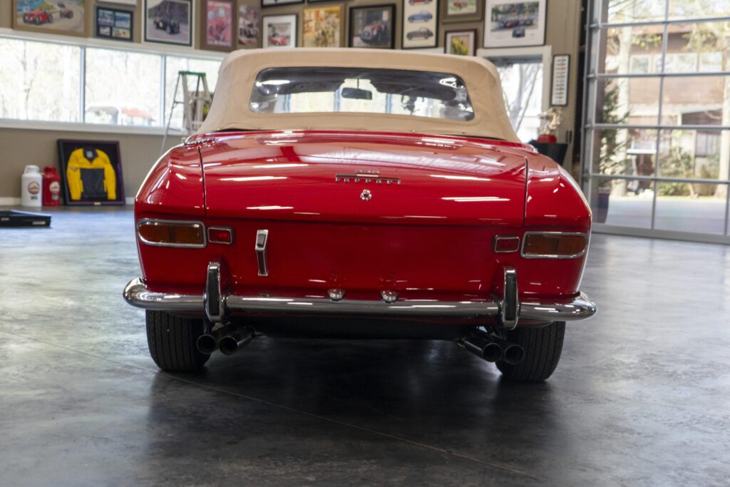 1967 Ferrari 330GT 2+2 Convertible | Exterior View 36