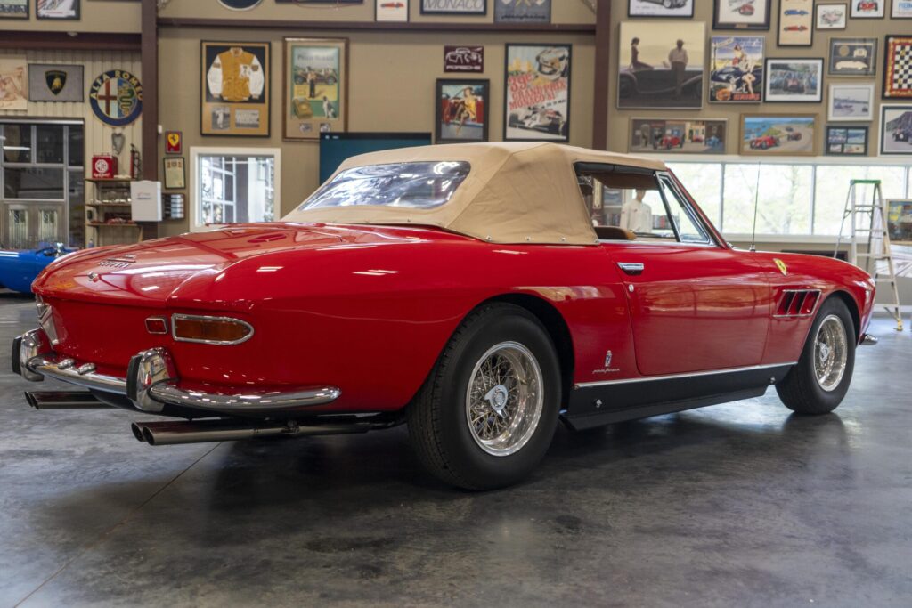 1967 Ferrari 330GT 2+2 Convertible | Exterior View 39