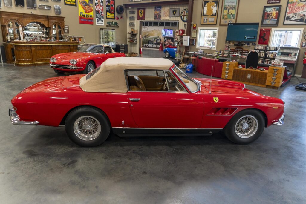 1967 Ferrari 330GT 2+2 Convertible | Exterior View 40