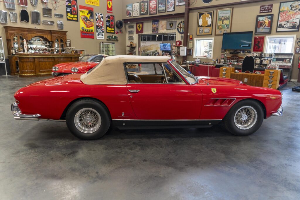 1967 Ferrari 330GT 2+2 Convertible | Exterior View 41