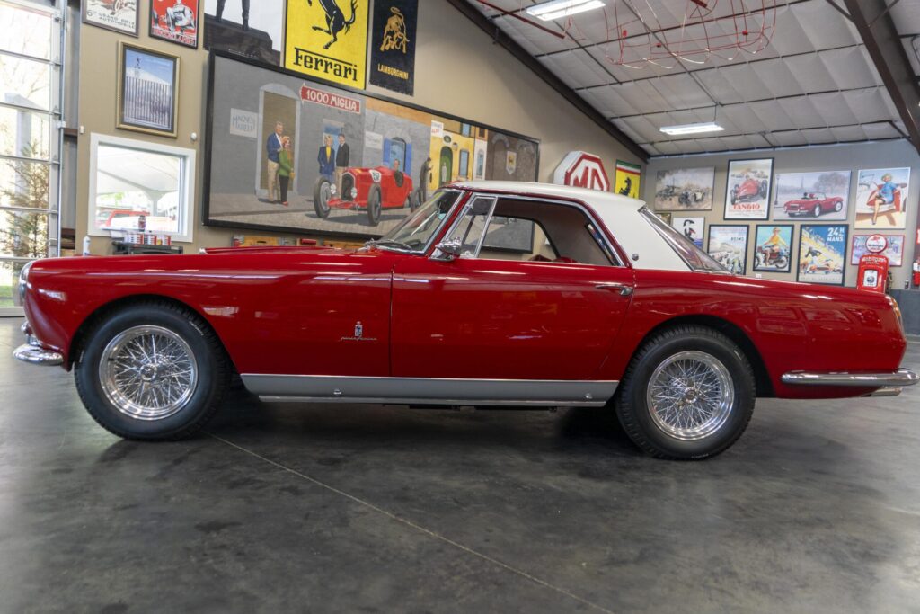 1960 Ferrari 250 PF Coupe #1153GT | Exterior View 22