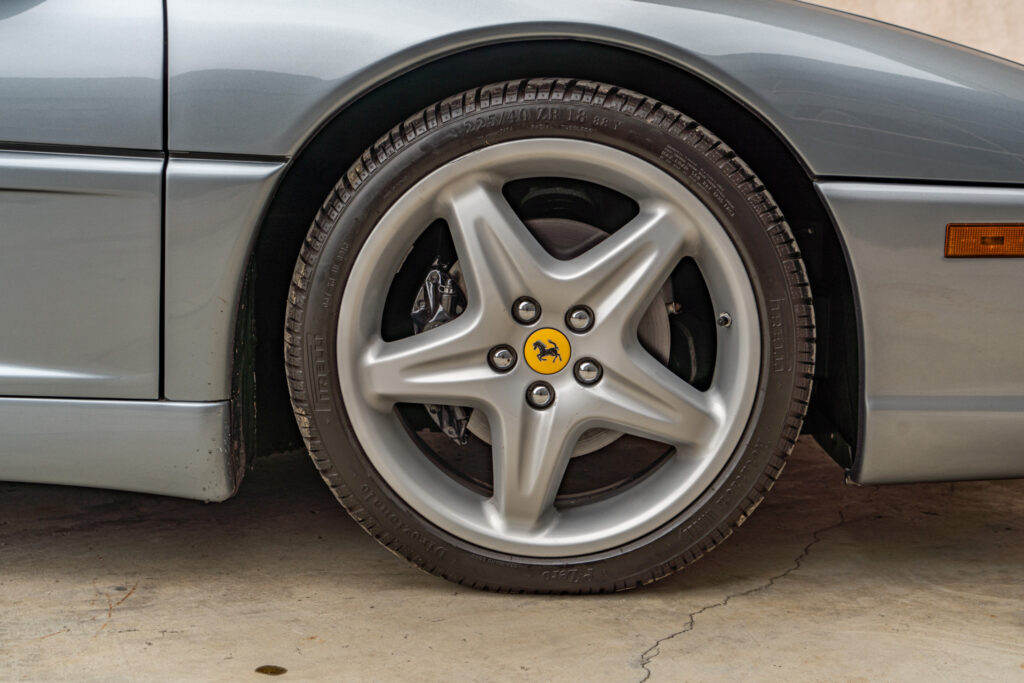 1998 Ferrari F355 6-speed Spider #110576 | Exterior View 6