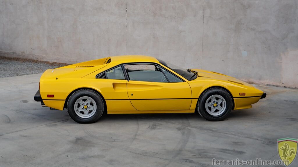 1977 Ferrari 308 GTB #22181 | Exterior View 7