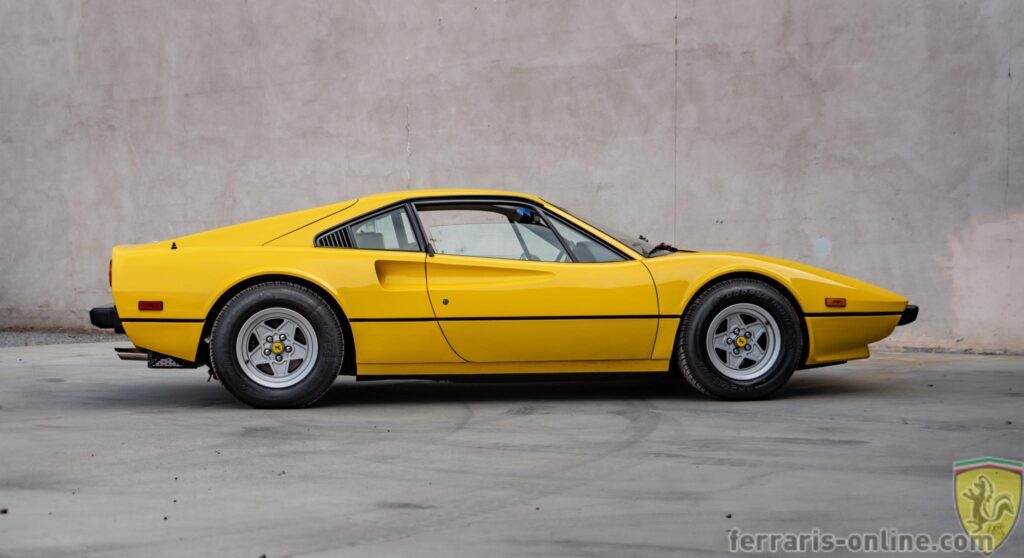 1977 Ferrari 308 GTB #22181 | Exterior View 8