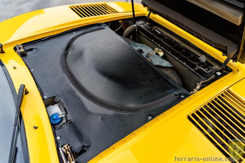1977 Ferrari 308 GTB #22181 | Exterior View 25