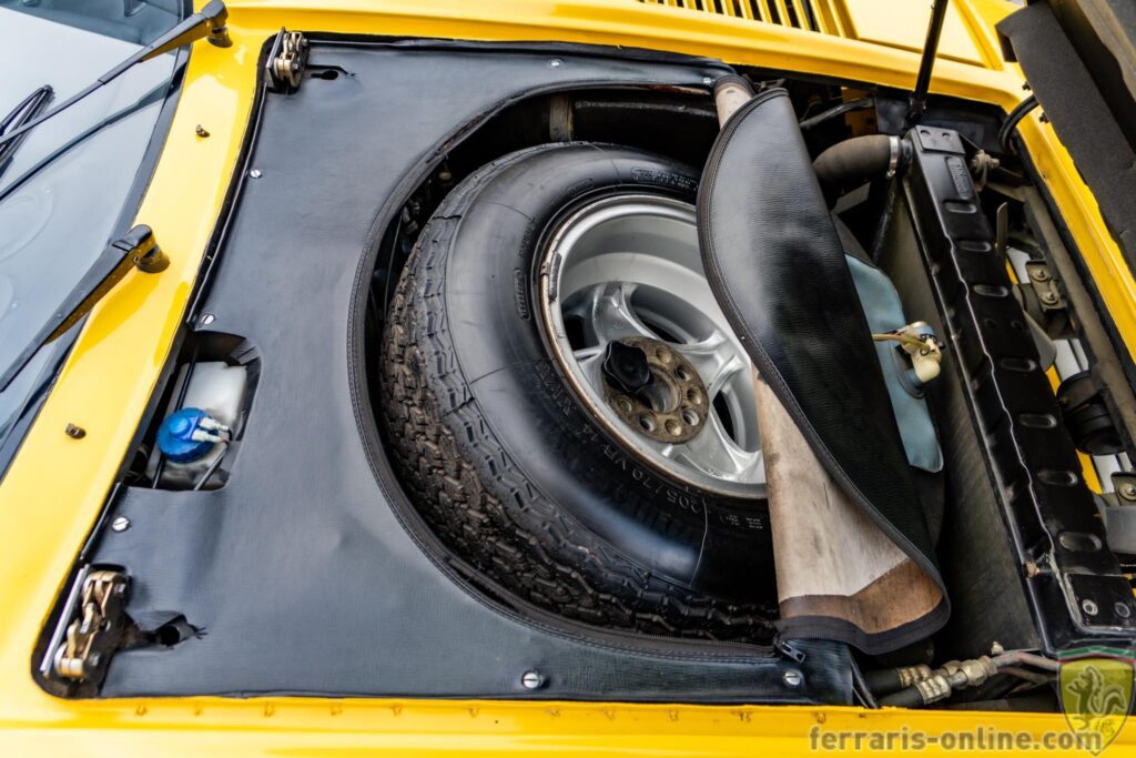 1977 Ferrari 308 GTB #22181 | Exterior View 26