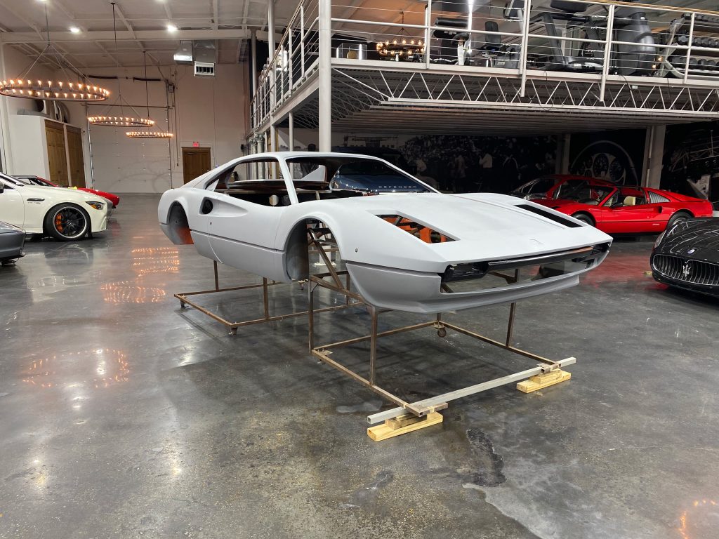 1977 Euro model 308 GTB Vetroresina body