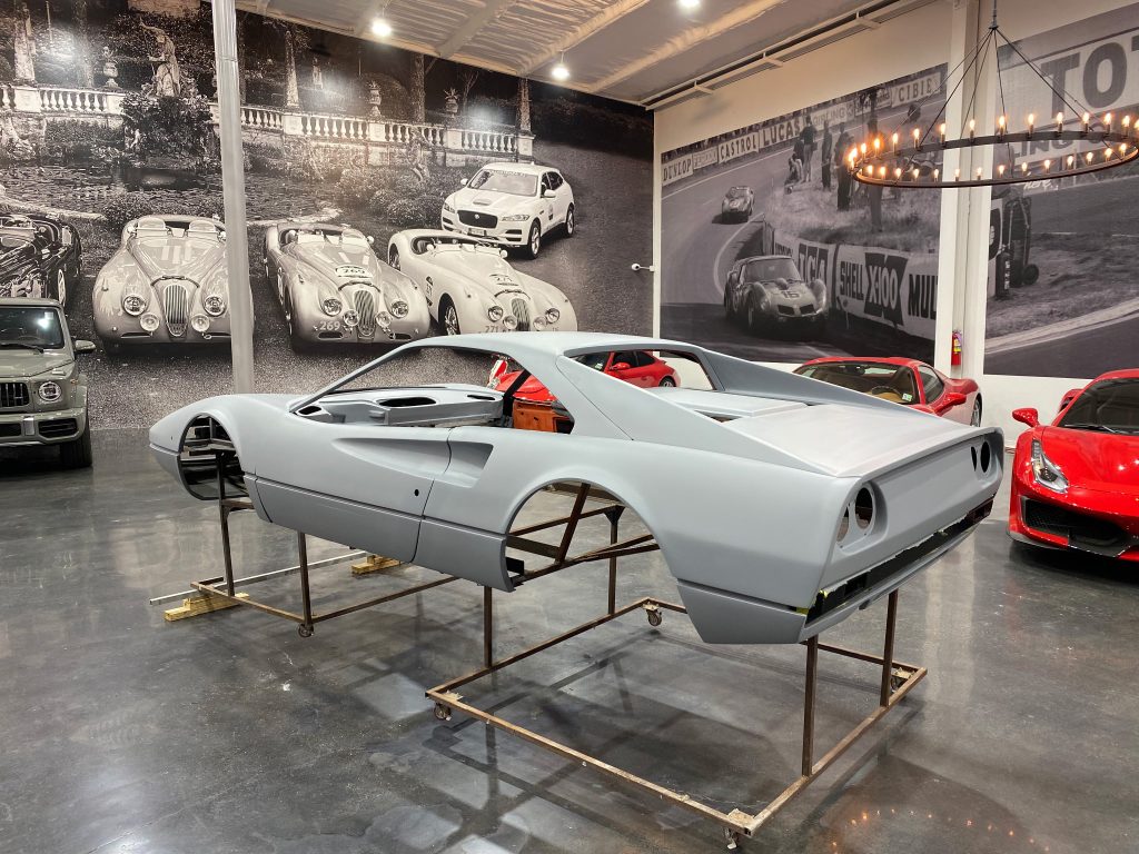 1977 Euro model 308 GTB Vetroresina body